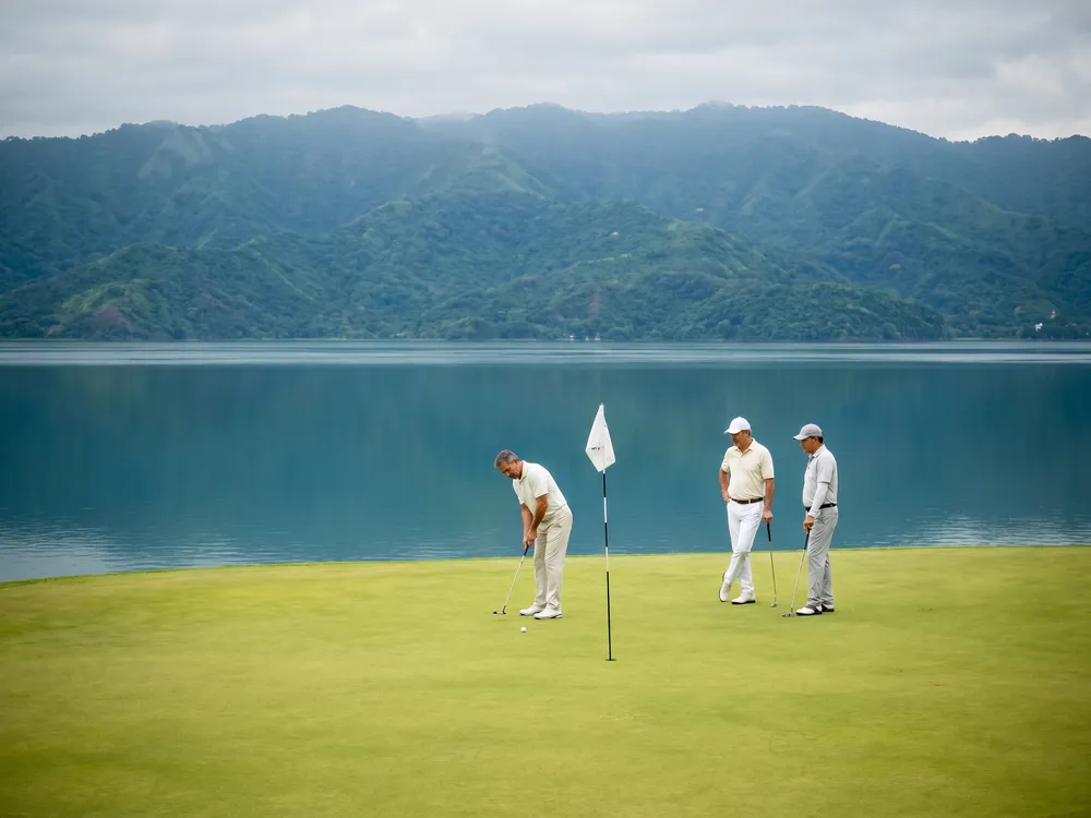 Championship golf course on the shores of Lake Ilopango, designed by Fred W. Hawtree in 1956